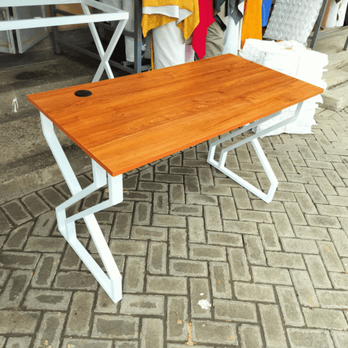 screen3-min Double Metal Frame Office Desk